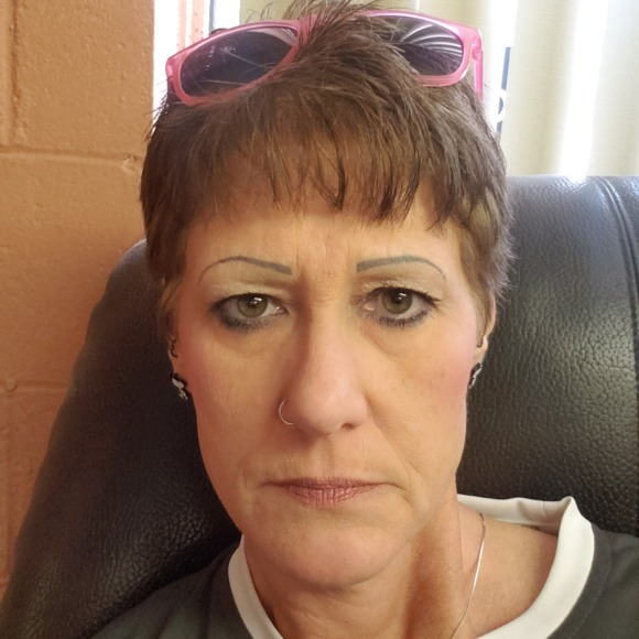 Meet your Posher, Kim - Picture 1 of 1